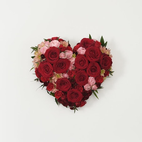 Älskad, blomsterhjärta