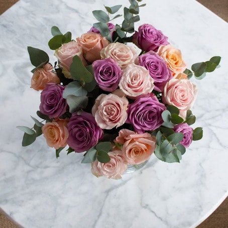 Ros, blandande färger