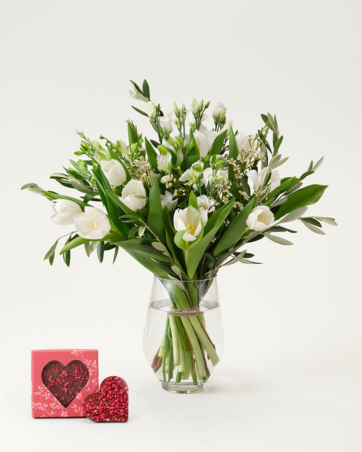 Ljuv omtanke med chokladhjärta