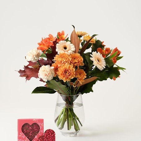 Mera blomsterglädje med chokladhjärta