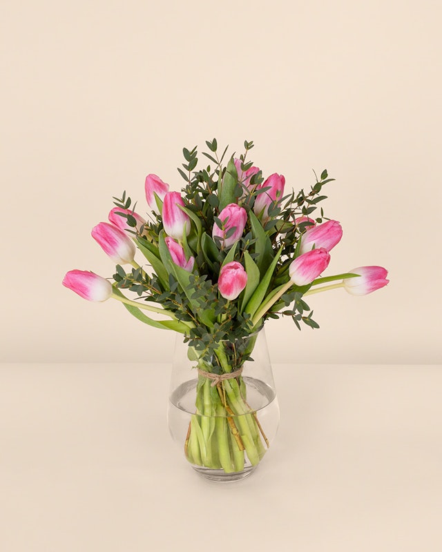 1770934143-1203194-rosa-tulpaner-mellan-2026