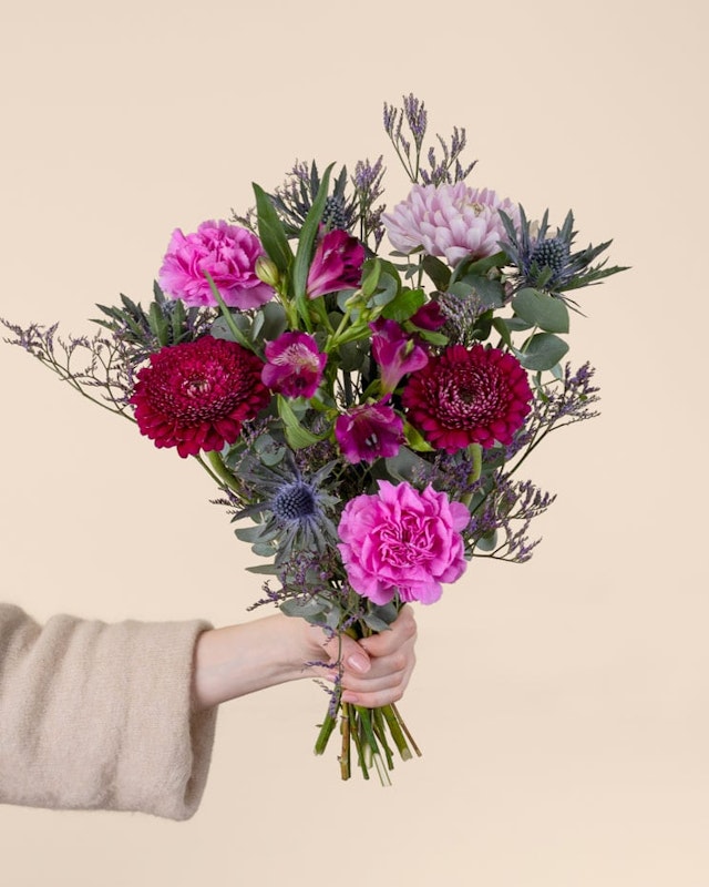 1203215-tack-buketten-mellan-2026-2