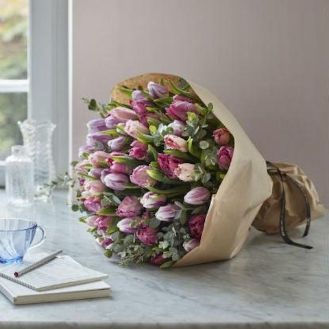 Altid friske blomster lige til døren!
