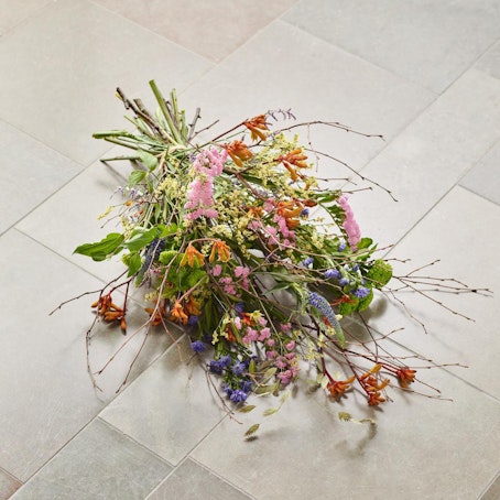 Bårebuket, vild (Floristens kreative valg)