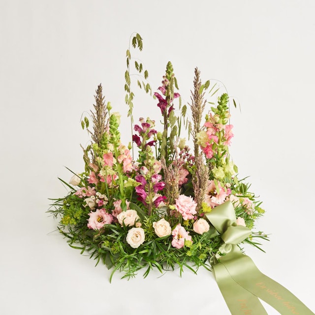 Elegant lyserød krans