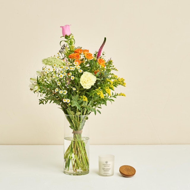 Floristens kreative buket med duftlys