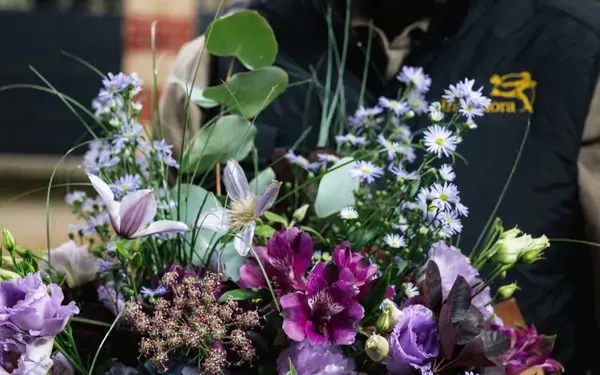 Interflora Fröken Fröjd