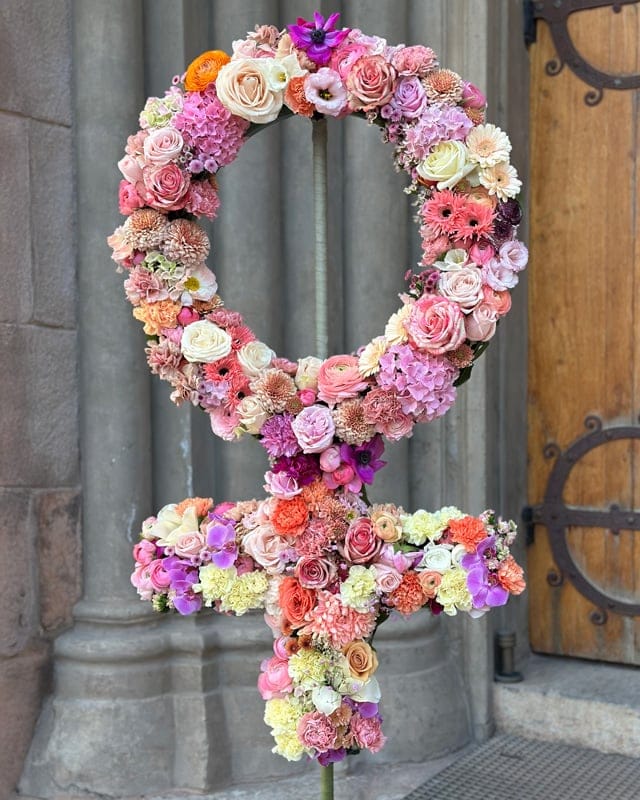 Bellas-Blommor-Skövde-webb.jpg