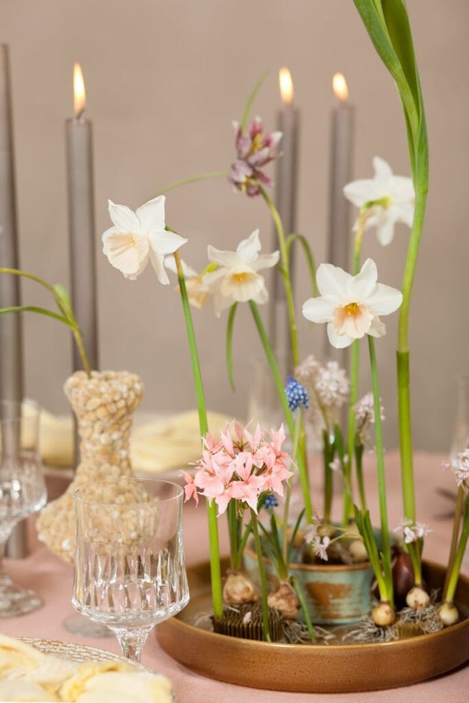 Vackra dukningar till vårens middagar