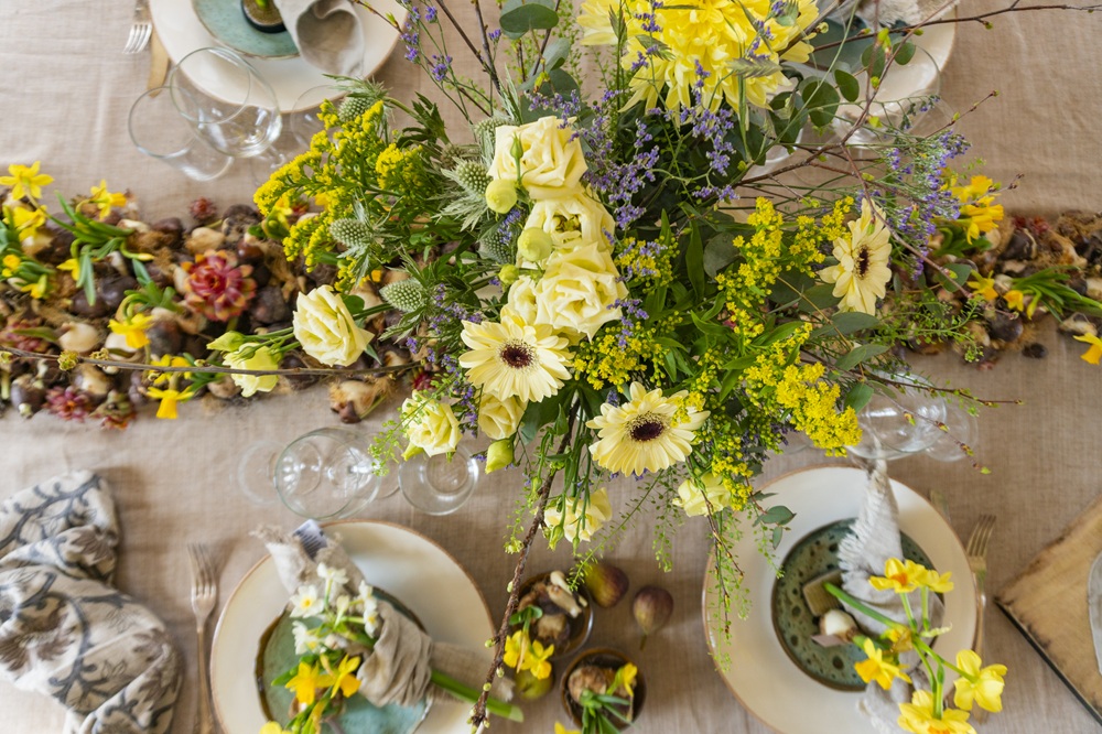 Vacker dukning till påsk