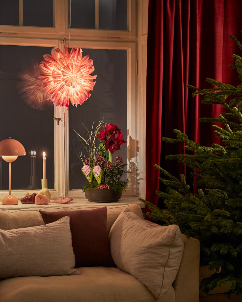 Julens-Blommor-Miljöbild-Interflora.jpg